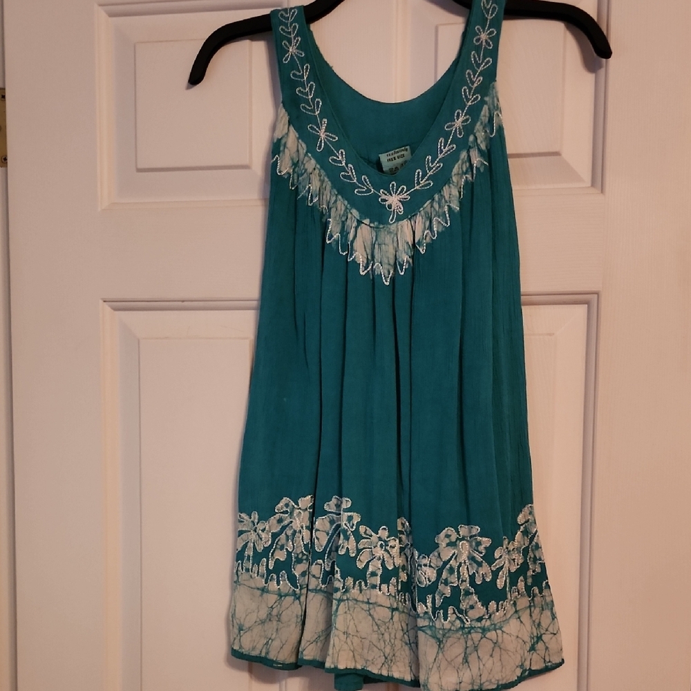 Chic Teal Floral Embroidered Tank Top